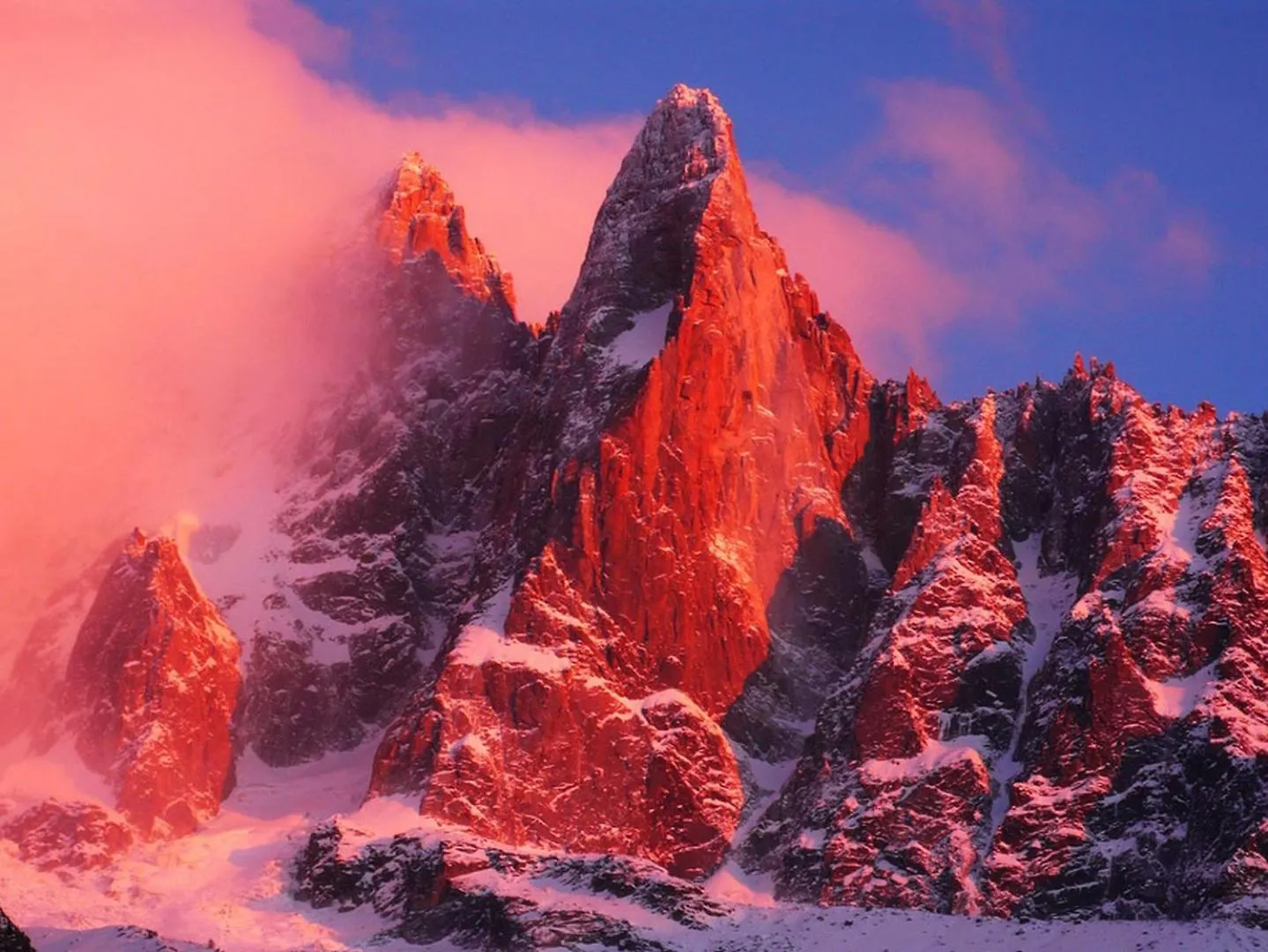 Apartment Chamois Blanc 2B - Comfortable Chamonix Mont Blanc Haven 0*,  France